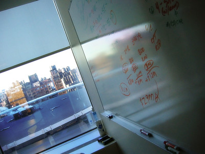 02-27-08

Where business happens.

View from my company's office in New York City.  Madison Square Garden roof outside the window.




Canon 3mb P&S