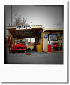 02-28-08

In Memory of Polaroid -RIP

Listened to a NPR story today about the demise of Polaroid Instant Film.  Here's a PS manipulated shot to look something like what my old polaroid shots used to look like.

Found this scene near Reading Pa, on the way home from NYC.