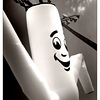 CSPics > 09-26-07

Inflatable guy.